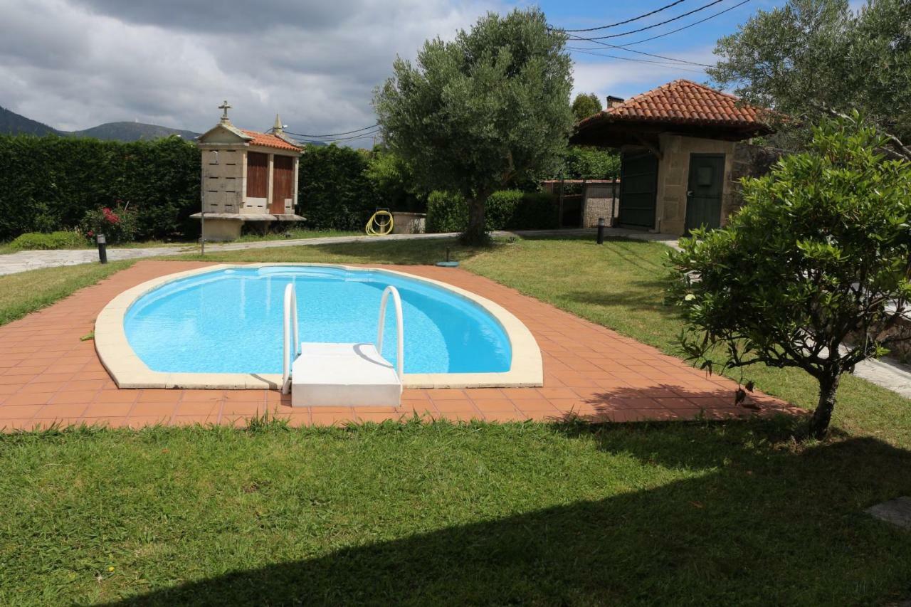 Casa Rustica Piscina, Apartadino 卡拉米尼亚尔镇 外观 照片